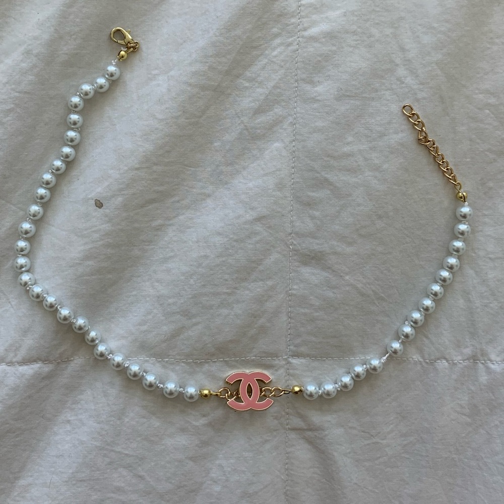 Cute pink vintage necklace